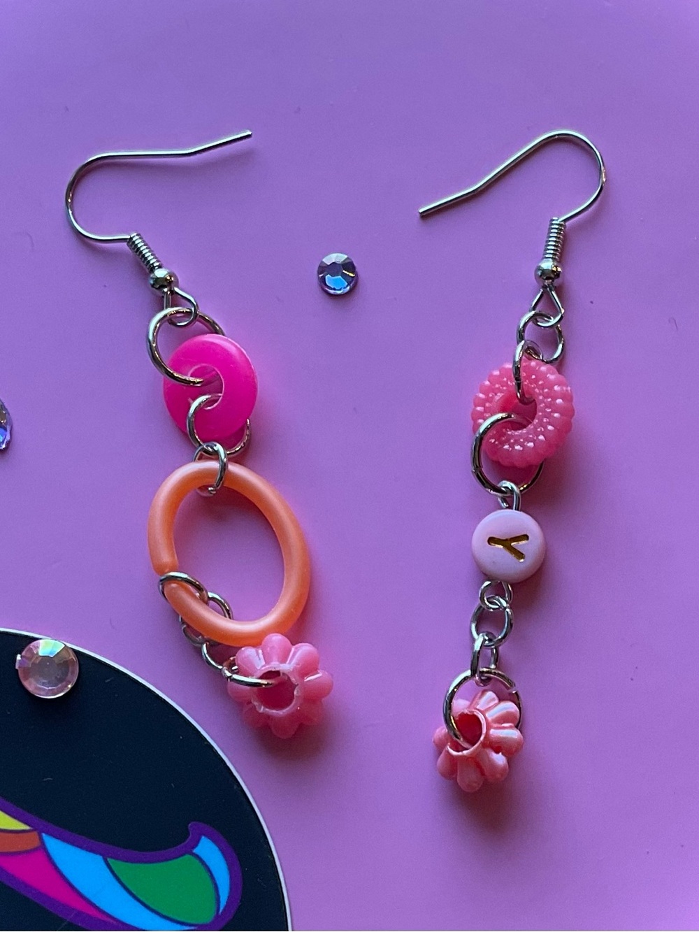 Pink & Peach Dangle Earrings - Cute Flower Link Design